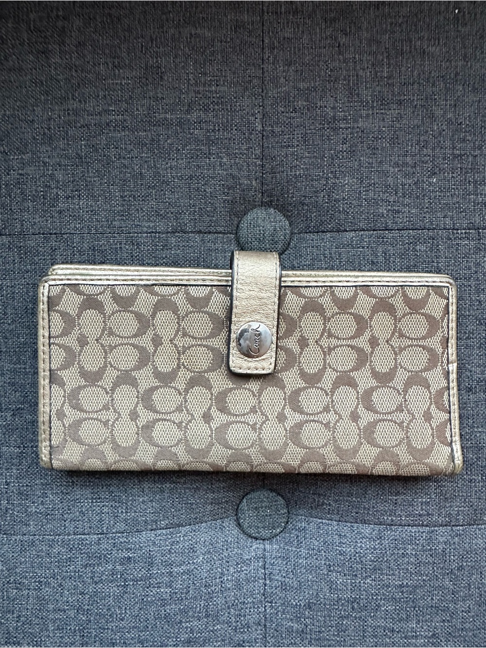 Coach Signature Jacquard Metallic Slim Envelope Trifold Wallet Khaki Platinum